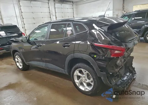 2025 Chevrolet Trax Ls z USA, uszkodzony, nr VIN KL77LFEPXSC291815